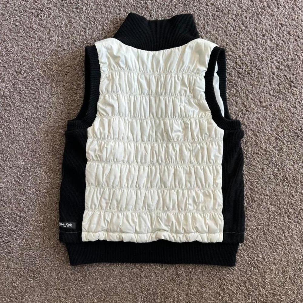 Women's CALVIN KLEIN white/black Puffer Vest, M Premium Down Zip Security Pocket - Picture 7 of 8